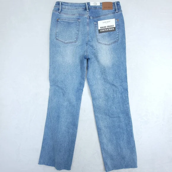 Judy Blue Women's Straight Leg Jeans - Light Blue - Picture 2 of 11